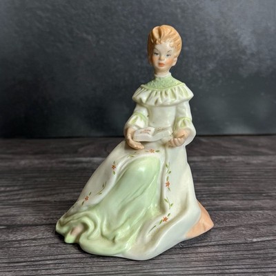 Vintage Homco Victorian Lady Sitting Reading Book 'Once Upon A Time' Bisque Porc