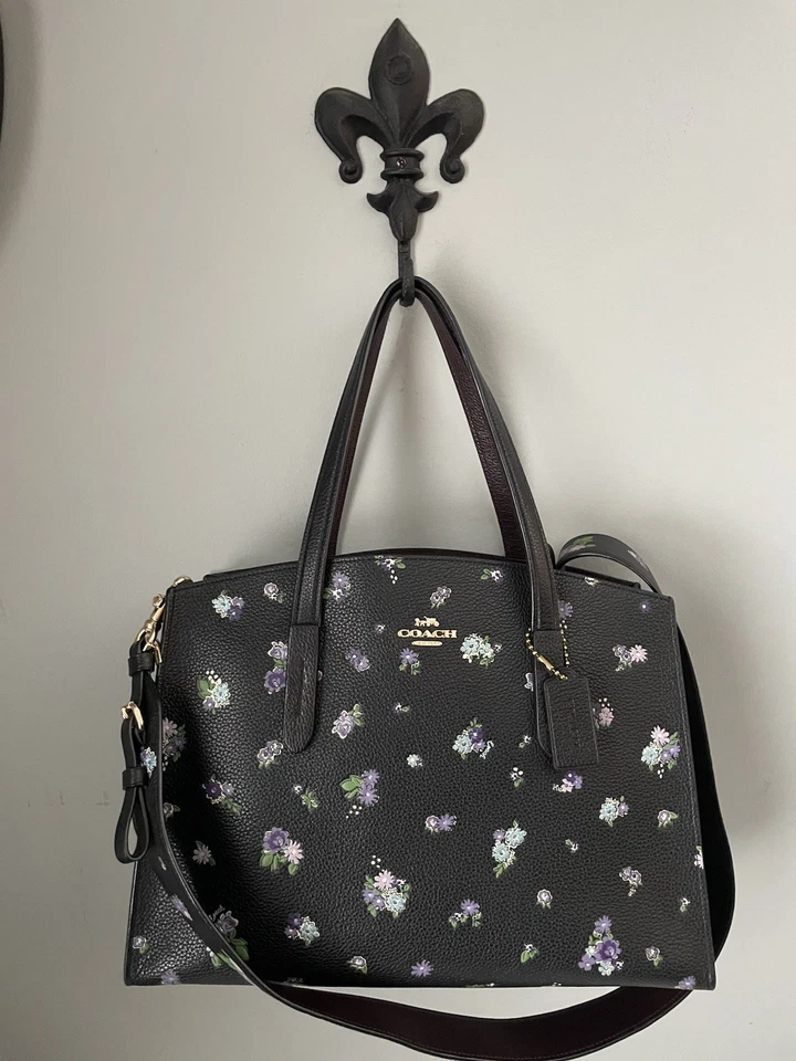 Bolso Bandolera COACH Charlie Carryall Negro Floral Cuero Repujado Púrpura Posey Foto 2 de 4