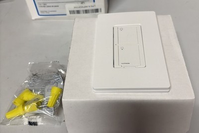 Lutron In Wall Switch  with Wallplate PDW-5ANS-WH-A (read)