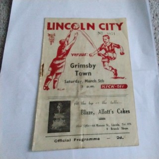 Lincoln City v Grimsby Town Midland League Football Programme 5/3/1949.