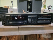 Pioneer PD-M60 Multi-Play Compact Disc Player-Tested Works