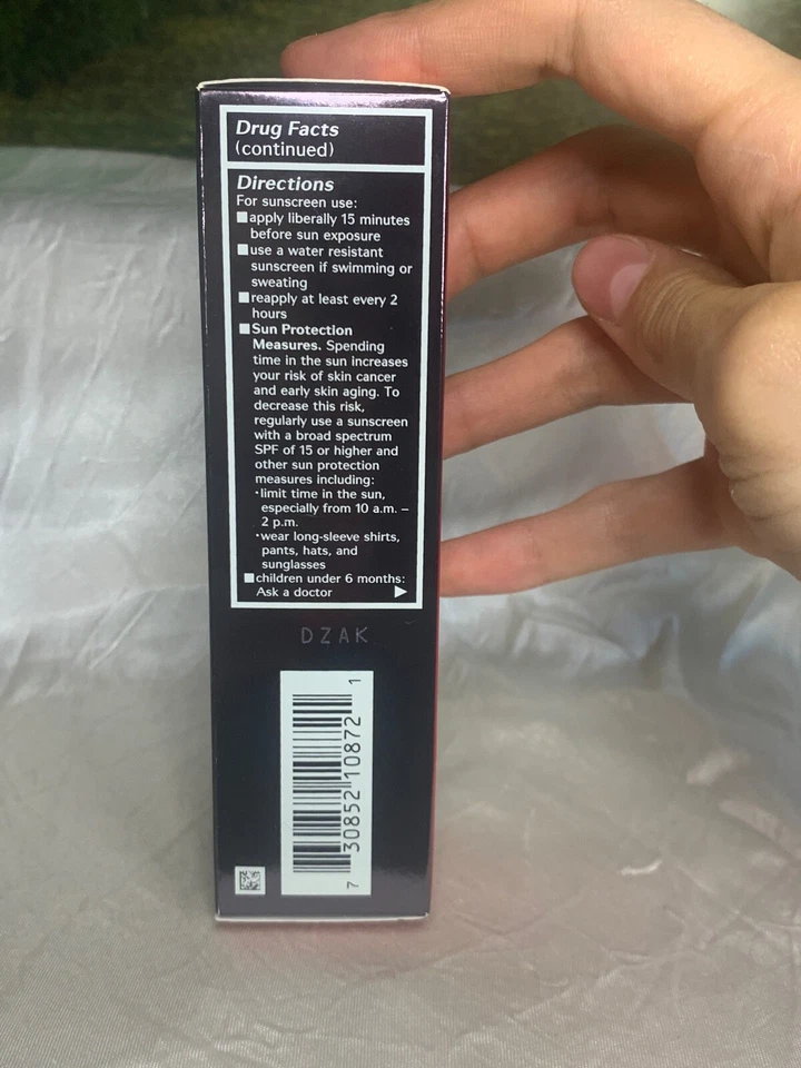 Shiseido Radiant Lifting Foundation Firming & Anti-Wrinkle 30ml Rich Brown D 20 - Image 4 of 4