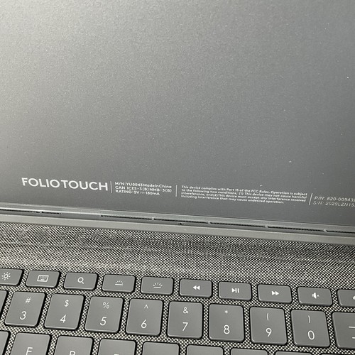 Logitech Folio Touch Keyboard Case for iPad Pro 11" 1st 2nd 3rd Gen - Picture 3 of 11