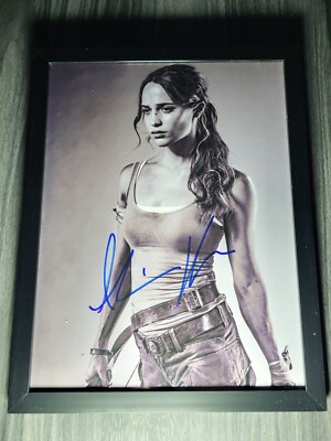 Alicia Vikander Signed 8.5x11 autographed W/COA Tomb Raider Ex Machina Bourne