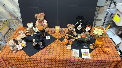 Halloween Boyd's Bears Lot With Decorative Items (RETAIL VALUE $275)