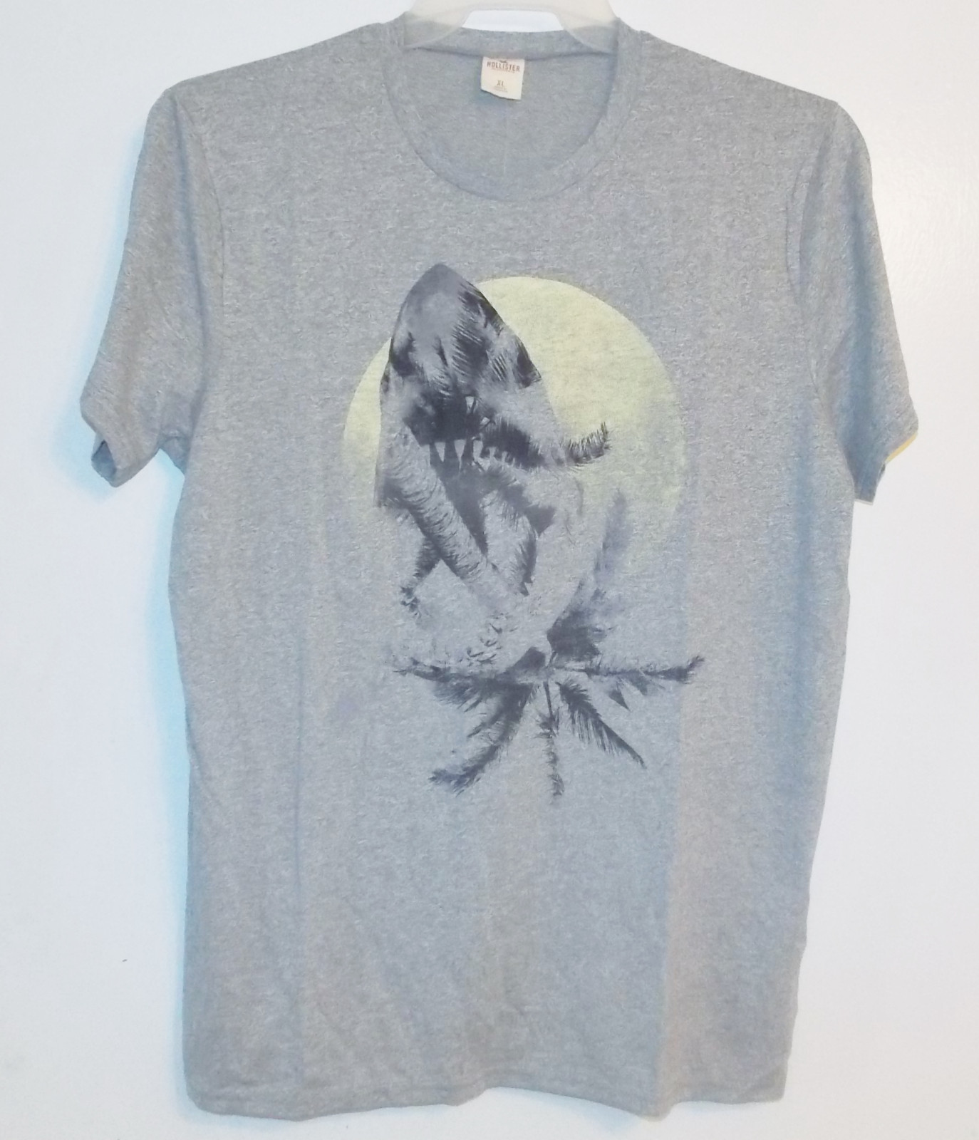 Hollister Mens T-Shirts 12 Various Ones To Choose From in Various