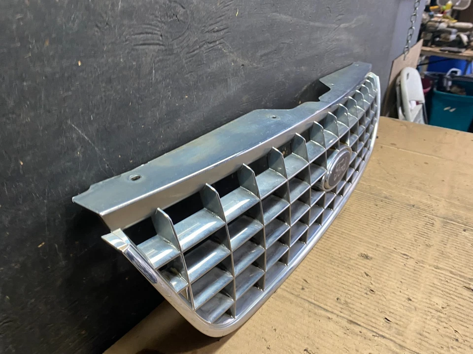 Parrilla superior delantera Ford Explorer 2003 2004 2005 OEM S6090 DG Foto 3 de 4