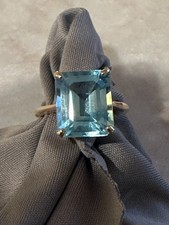 Vintage 14kt Gold Large Emerald Cut Blue Topaz Ring Size 6