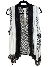 NWT Chicos Cardigan Large Open Front Sleeveless Black White Flowy Vest Size 2