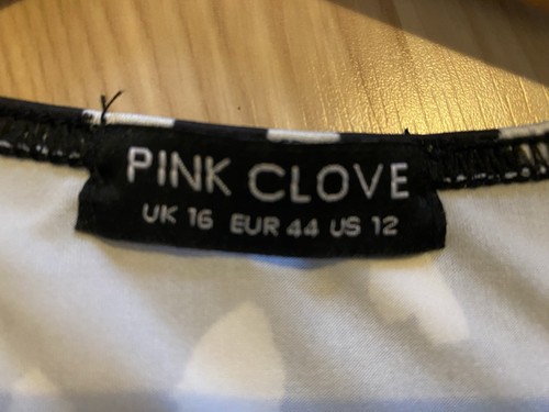 Pink Clove black and white wrapover top. Size 16 - Picture 7 of 8