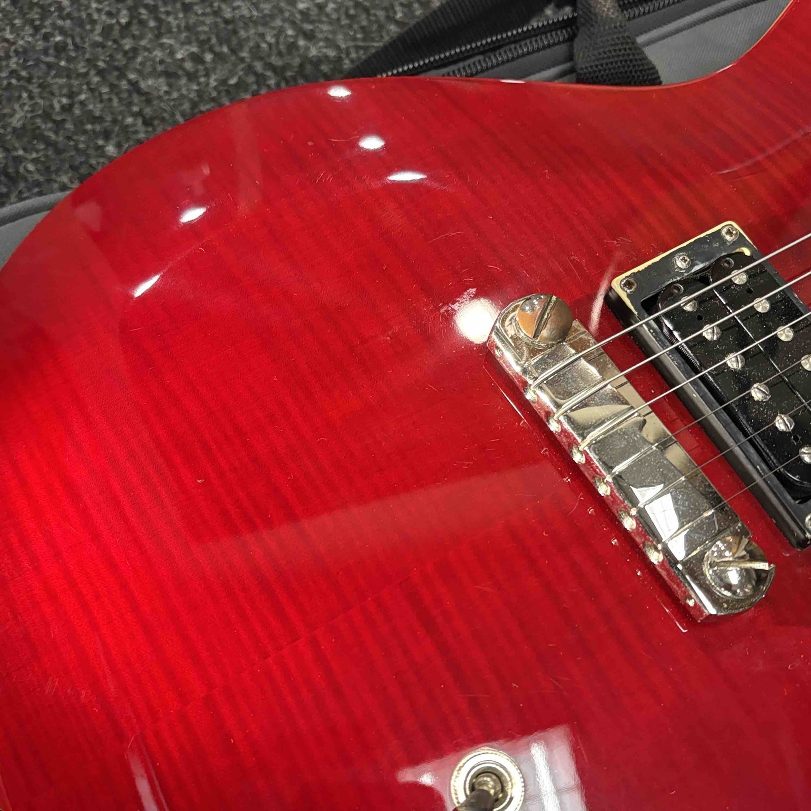 Paul Reed Smith SE Singlecut 6-String Right-Handed Electric Guitar - Red