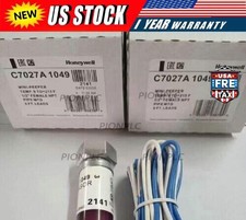 New in box original Honeywell C7027A1049 C702...