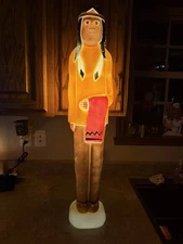 Union Products Native American Indian Blow Mold  35” Don Featherstone Design HTF