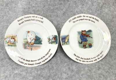 Nursery Rhyme 2 Plates Humpty Dumpty & Cat and the Fiddle VTG Rare PM Bavaria