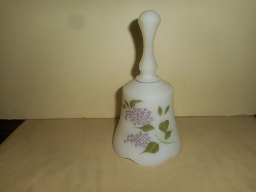 Fenton Glass Bell 1993 ABA Convention Rochester NY Hand Painted Lilacs Signed - Picture 3 of 12