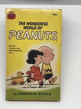 Wonderful World Of Peanuts~Charles M. Schulz~1962 Crest Paperback