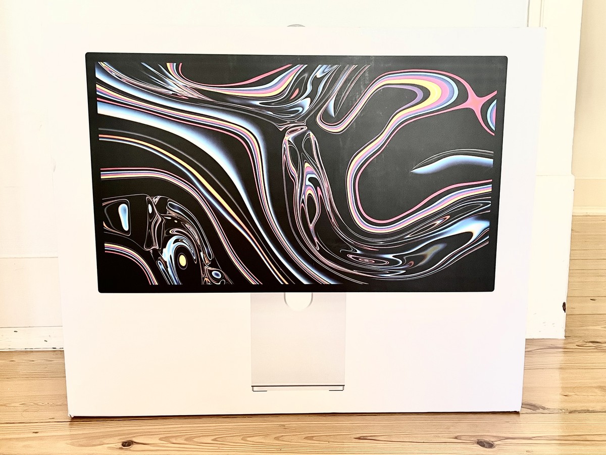 APPLE STUDIO DISPLAY BOX | eBay