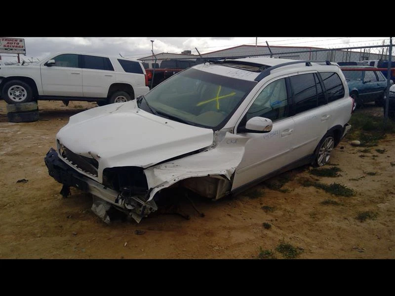 Used Front Exterior Door Handle fits: 2009 Volvo XC90 pull handle only door fron - Image 2 of 4