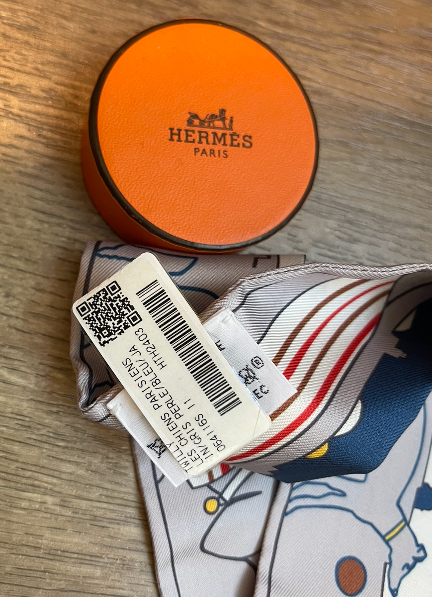 New Hermes Les Chiens Parisiens Twilly - Gris Perle / Bleu New Hermes Les Chiens Parisiens Twilly - Gris Perle / Bleu