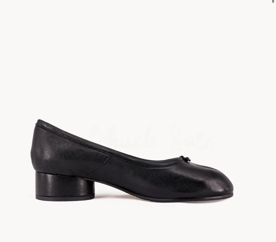 WoodChuckSato – Schwarze Tabi-Mary-Jane-Schuhe aus Schafsleder  - Bild 3 von 4