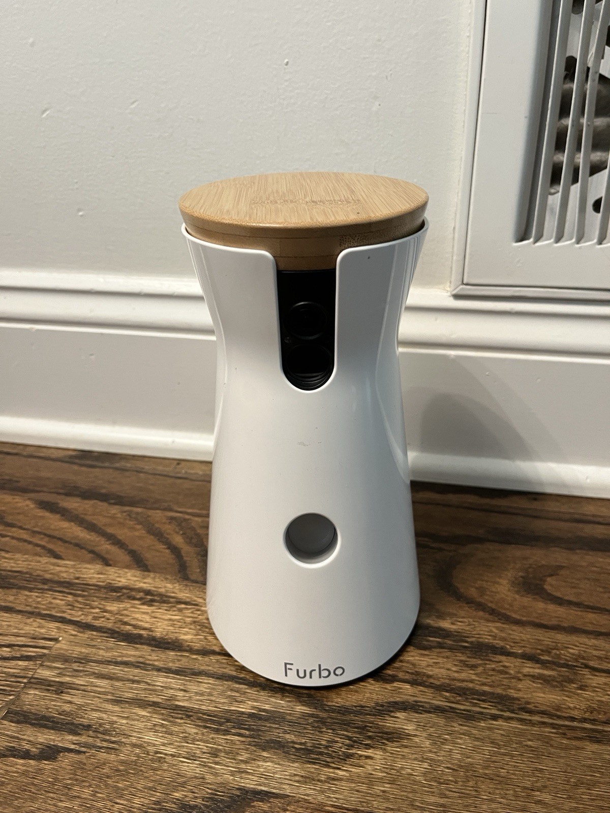 Furbo Dog Camera Treat Tossing Pet Cam - No Cord Furbo2T UNTESTED