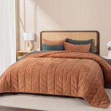 3 Pieces Luxurious Queen Velvet Quilts, Ultra Soft Lightweight Velvet Comfort...