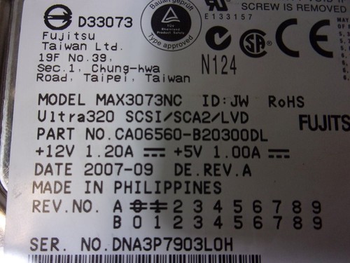 Fujitsu MAX3073NC CA06560-B20300DL Hard Drive 3.5" 73GB SCSI 80 pin - Picture 2 of 4