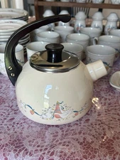 Vintage International China “Marmalade” Dinnerware Set