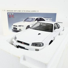 AUTOart 1:18 Nissan Skyline GT-R R34 V-Spec II White Upgraded Diecast Car Model