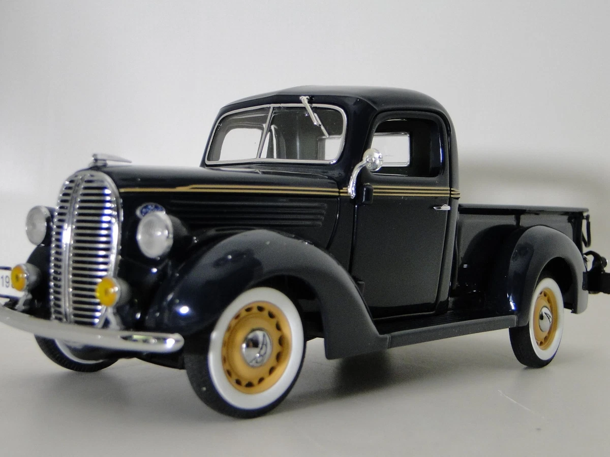 1:24 1940 Vehicle Year Vintage Manufacture Diecast Cars, Trucks