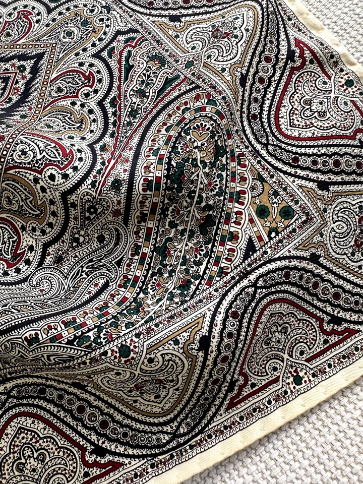 Pañuelo de bolsillo vintage hecho a mano ornamentado indio paisley seda Foto 4 de 4