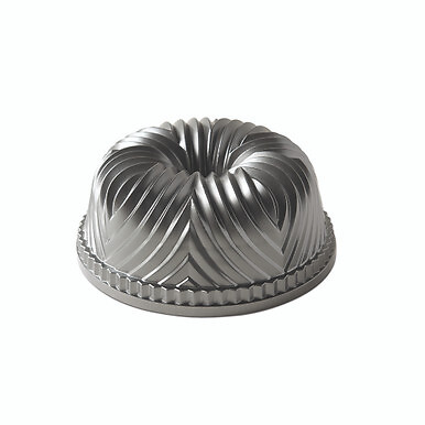 Nordic Ware Bavaria Bundt  Pan