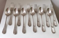 Cuillères et fourchettes en métal argenté Cailar Bayard