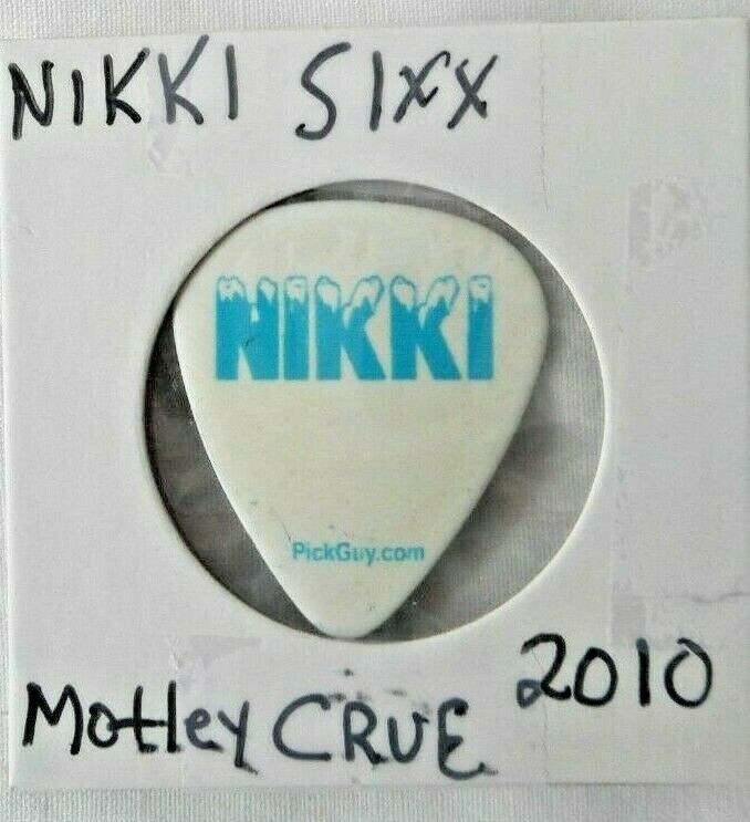 Motley Credence Crue Nikki Sixx Tour Issued Excellence Of Guitar Wint Dead Pick 2010