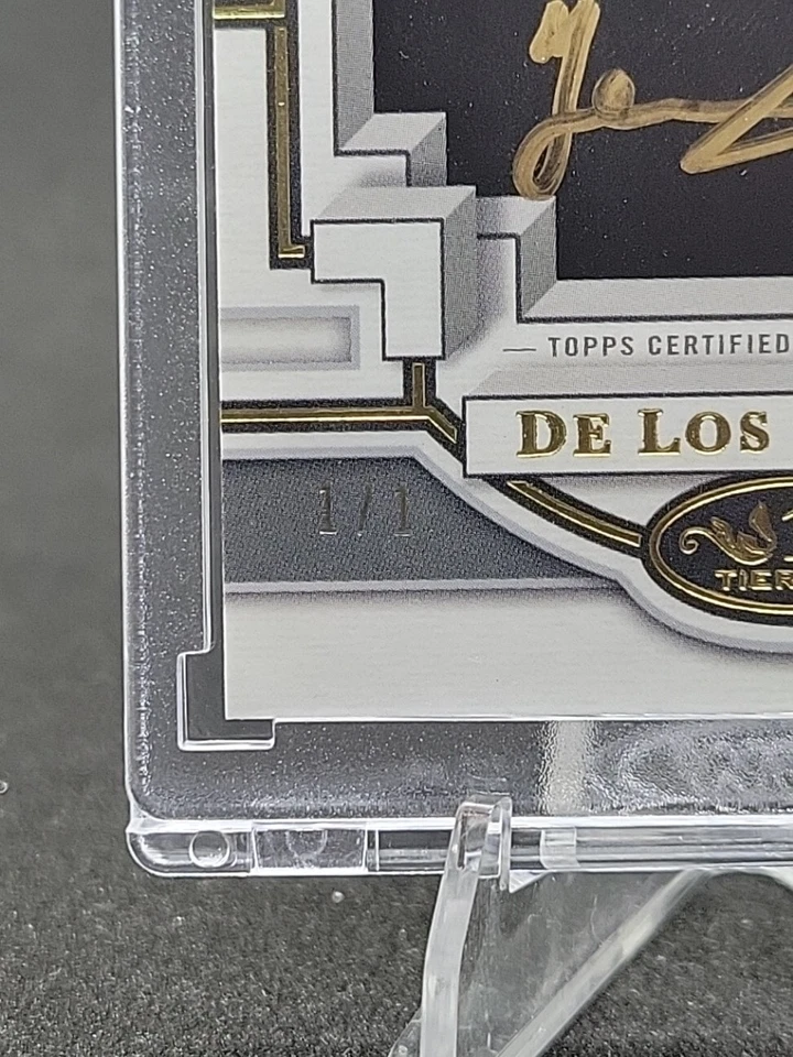 2023 Topps Tier One Yerry De Los Santos 1/1 Gold Ink Auto RC YANKEES - Image 2 of 4