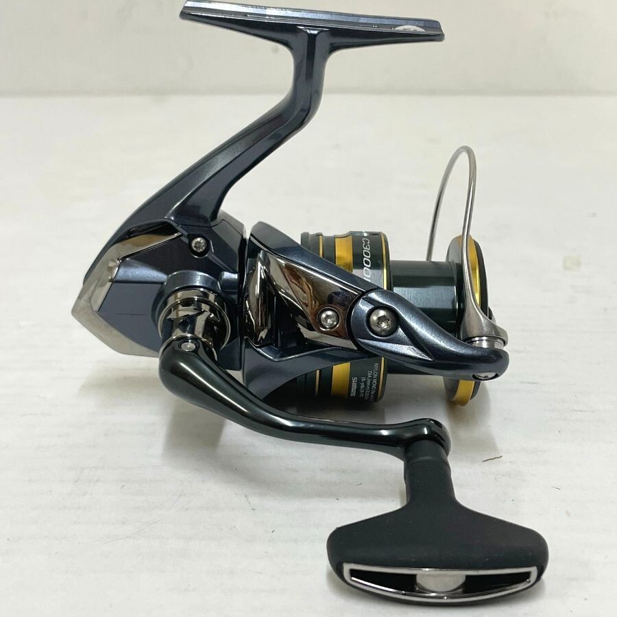 未使用 21ULTEGRA C3000HG SHIMANO Shimano 21 ULTEGRA C3000HG Spinning Reel New in Box From