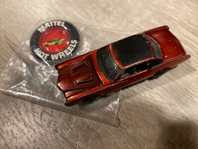 1968 HOT WHEELS RED LINE Eldorado, Rose w/ Button