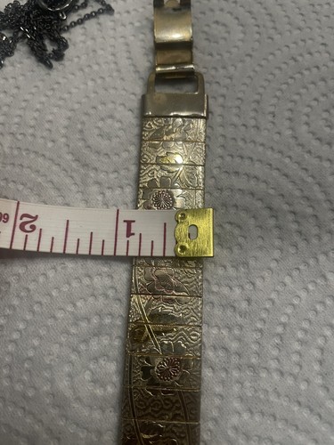 VINTAGE GOLD TONE 7” BRACELET MESH FOLD OVER PANELS ETCHED FLORAL FLOWERS - Picture 7 of 21