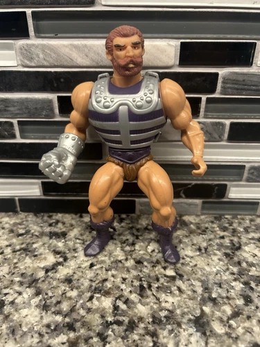 Vintage MOTU Masters of the Universe He-Man Fisto 1983 Action Figure
