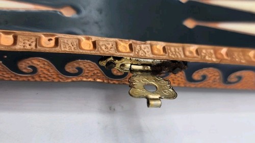 7½×7½ Backgammon/Chess Board Travel NO Pieces Solid Metal Enameled Trinket Box - Picture 8 of 15