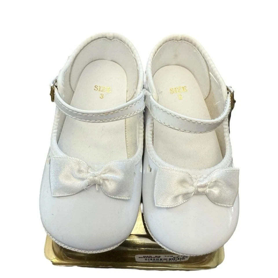 Zapatos de bebé Darling vintage talla 3 blancos Mary Jane con lazo bautizo nuevos en caja Foto 3 de 4