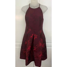 White House Black Market Red Floral Jacquard Fit & Flare Dress Size 6P