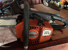 STIHL 015 AV Gasoline Chainsaw Orange White A...