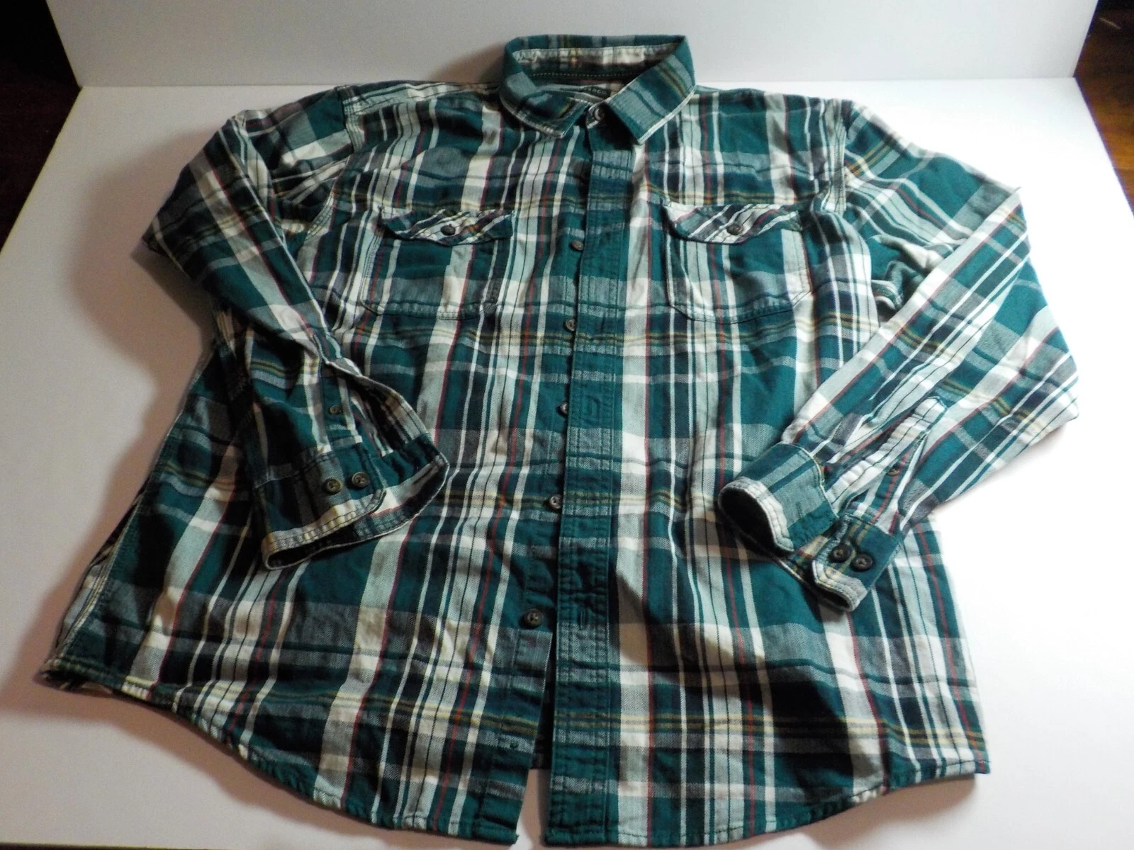 G.H. Bass Flannel Shirt Mens L Green Blue Red Plaid Long Sleeve Colorful Outdoor