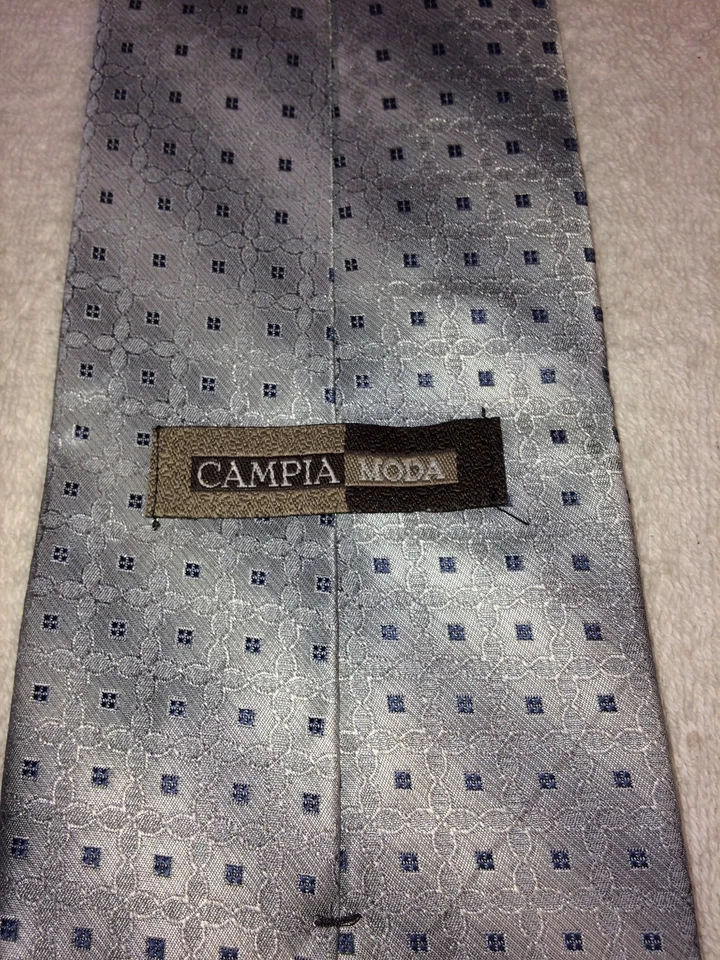 CORBATA CAMPIA MODA HOMBRE 4 X 58 GRIS Y PLATA RAYAS NUEVA SIN ETIQUETAS Foto 3 de 4