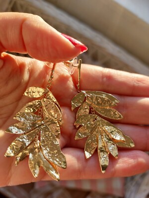 leaf earrings gold shiny stunning beautiful vintage 1980s retro rare  feathers UK