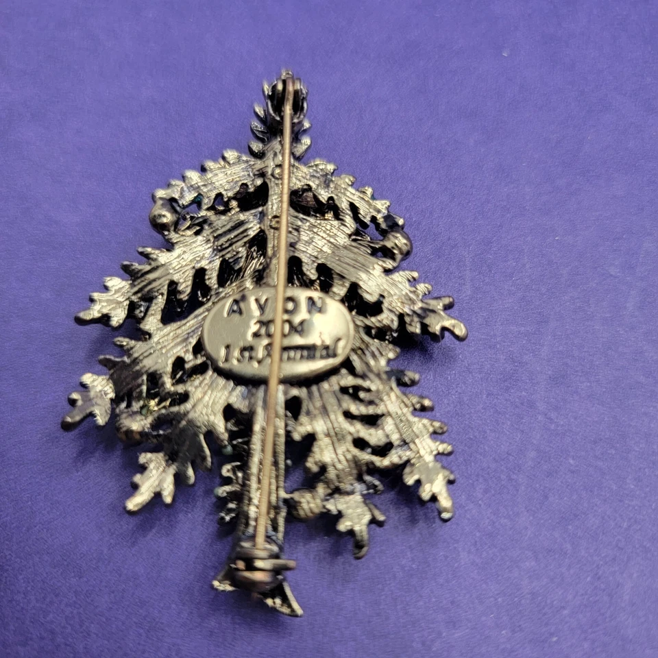 Broche esmalte Avon 2004 1º ano árvore de Natal - Imagem 2 de 4