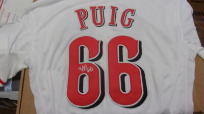 Yaisel Puig Cincinnati Reds Signed Replica Home Jersey COA