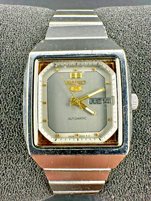1984 Seiko 5 Sports Ladies Automatic St. Steel Day Date Watch 25mm