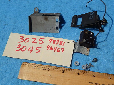 Wurlitzer wallbox 3025 3045 Coin Switch Assembly # 48981 with Cover # 46469